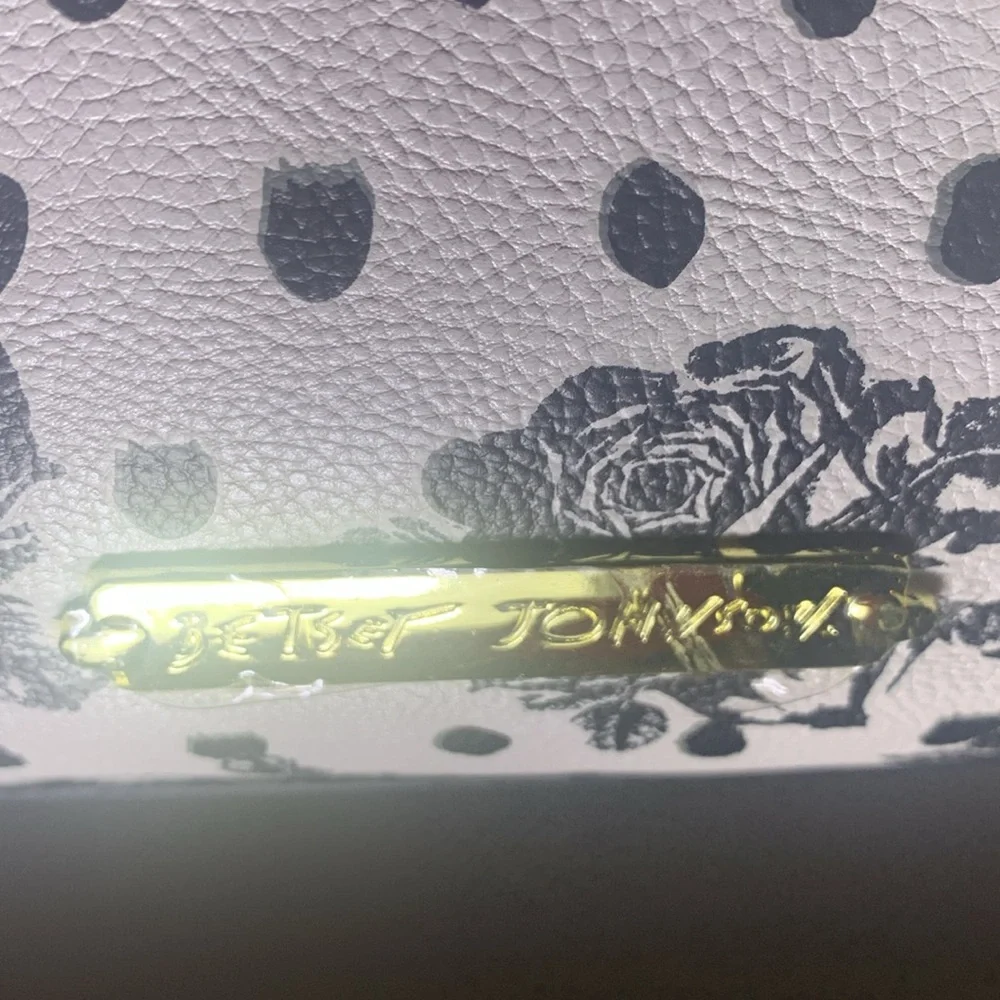 Betsey Johnson black & white with rose print and light blue bow trim - Picture 2 of 10